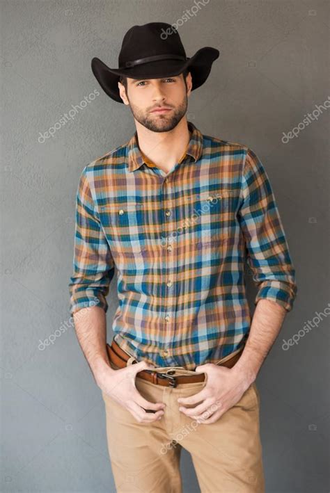 Man wearing cowboy hat — Stock Photo © gstockstudio #70991461