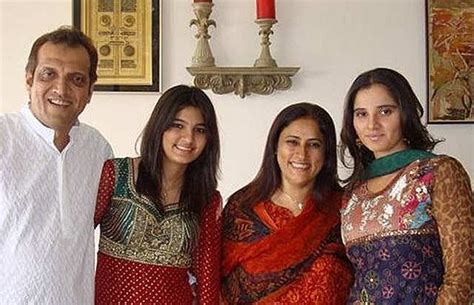 Sania Mirza Family Photos