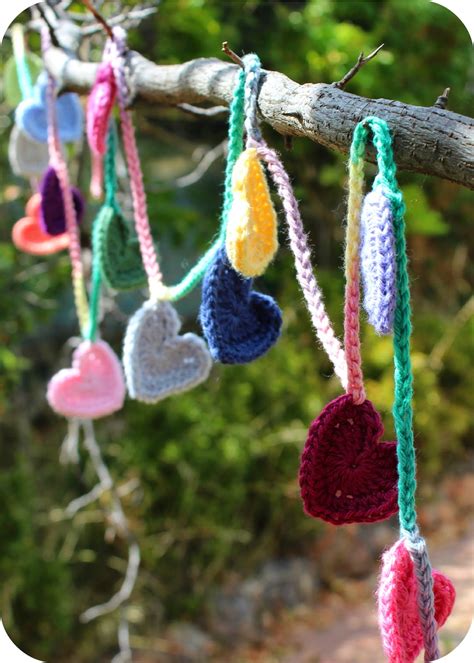 Crochet heart bunting.