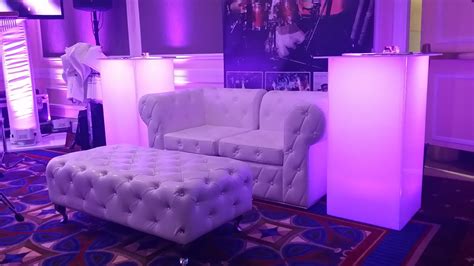 Simple but to the point!! Add a little conversational area to any event!! #aviance | Lounge ...