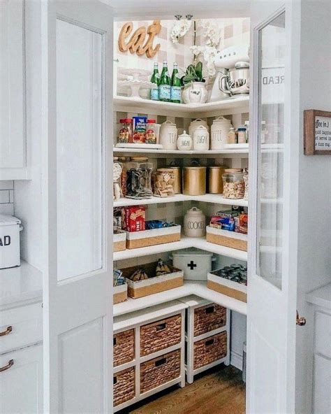 10+ Corner Pantry Ideas For Small Kitchens – HomeDecorish