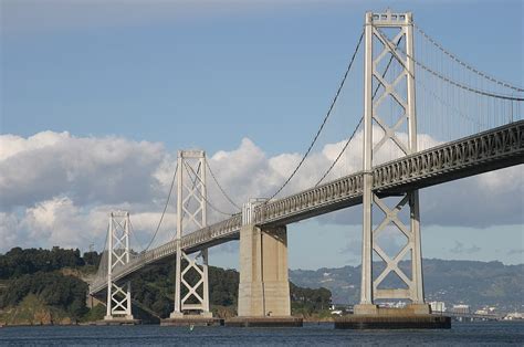 File:Bay Bridge.jpg - Wikimedia Commons