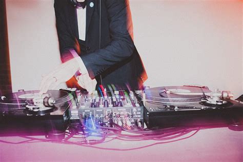 Top-Rated Wedding DJs on How to Craft the Perfect Wedding Playlist