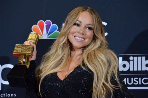 Watch: Mariah Carey celebrates fans in new 'All I Want for Christmas is ...