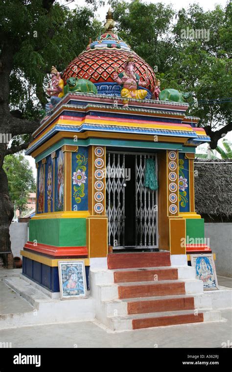 Small Hindu temple , Chennai , India Stock Photo, Royalty Free Image: 10682165 - Alamy