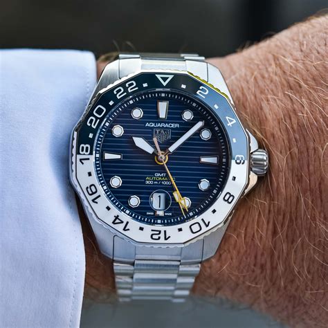 TAG Heuer Aquaracer Professional 300 GMT 2022 - Hand-On, Price