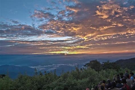 Tiger Hill Sunrise Trip from Darjeeling 2024