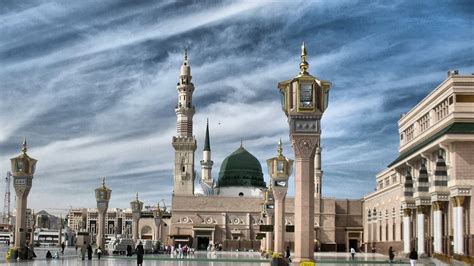 Mescidi Nebevi - Suudi Arabistan | Masjid, Most beautiful places, Peace ...