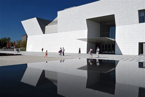 Aga Khan Museum by Fumihiko Maki Opens | Architect Magazine ...