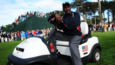 Michael Jordan's golf course features drones serving beer and snacks | RSN