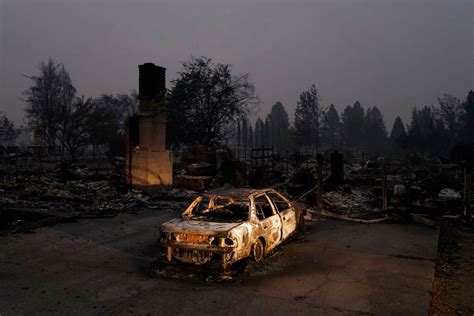 Major highway reopens in southern Oregon after closure due to wildfire - oregonlive.com