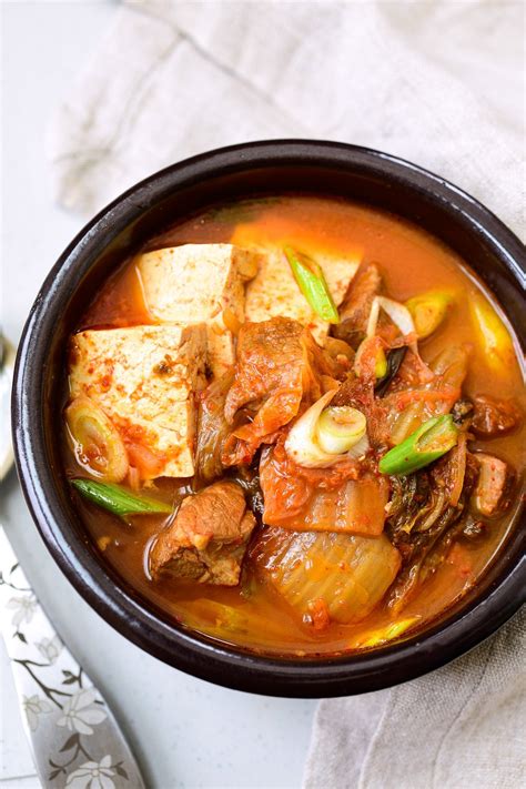 Instant Pot Kimchi Jjigae (Kimchi Stew) - Korean Bapsang