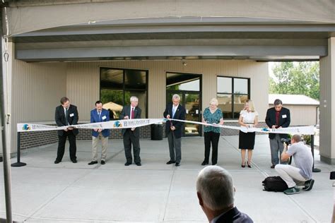 Hobart Institute of Welding Technology hosts open house, ribbon cutting