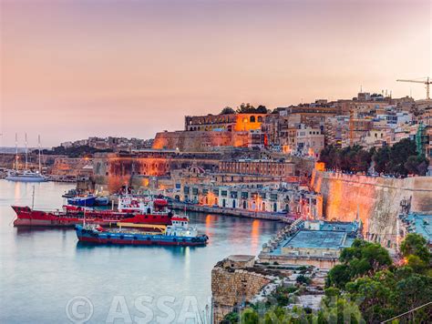 Assaf Frank Photography Licensing | Grand harbor of Valletta, Malta