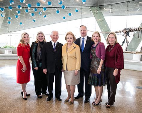 Donor Story Perot Foundation $25 million gift - UT Southwestern Medical Center