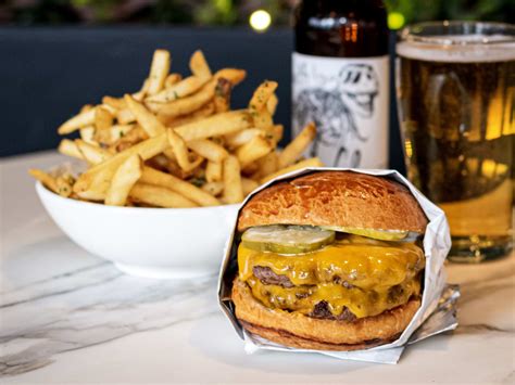 The 20 Best Burgers In Chicago - Chicago - The Infatuation