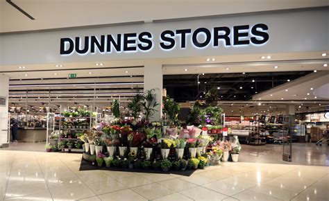 Major shake-up for Irish shoppers as Dunnes Stores confirm early cut-off dates for Christmas ...