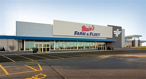 Blain's Farm & Fleet Automotive Service Center of Sturtevant, WI