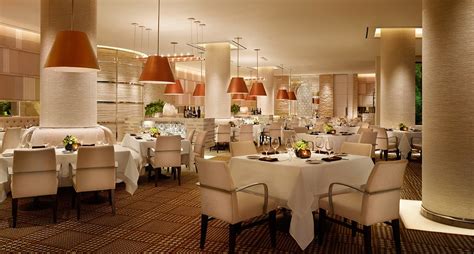 SW Steakhouse Wynn: Menu, Prices, & Dress Code In 2024