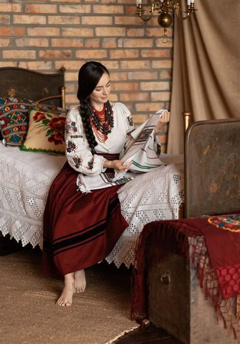 Pin by Dzvenyslava Shchepanovska on Ukrainian house interior | Folk fashion, Traditional house ...