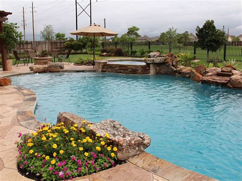 Swimming Pools, Brenham, Chappell Hill, Bellville, Hempstead, TX