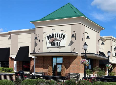 Bonefish Grill Menu: The Best and Worst Foods — Eat This Not That