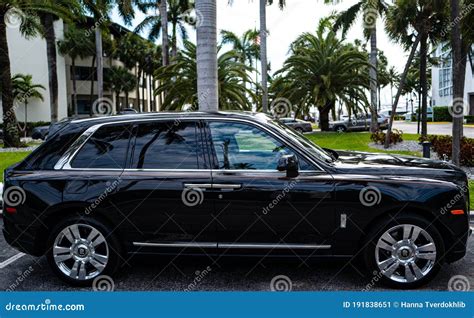 Miami, Florida, USA - JUNE 2020: Rolls Royce. Classic British Car on the Street, Close-up ...