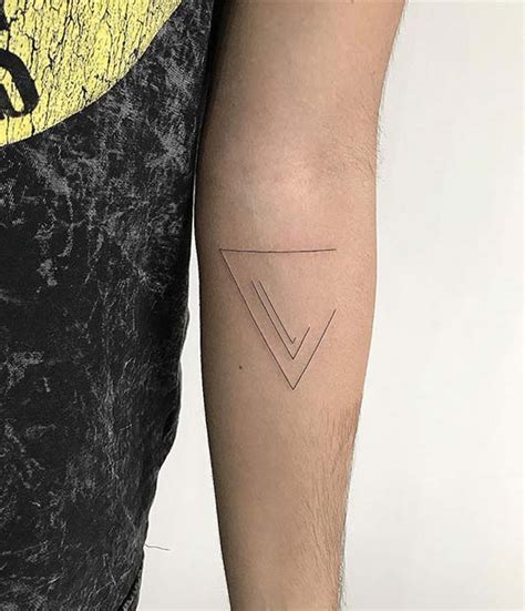 23 Triangle Tattoo Ideas You're Going to Be Obsessed With - StayGlam