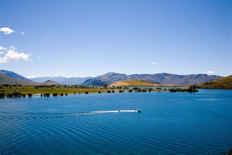 Lake Wanaka - Artprint