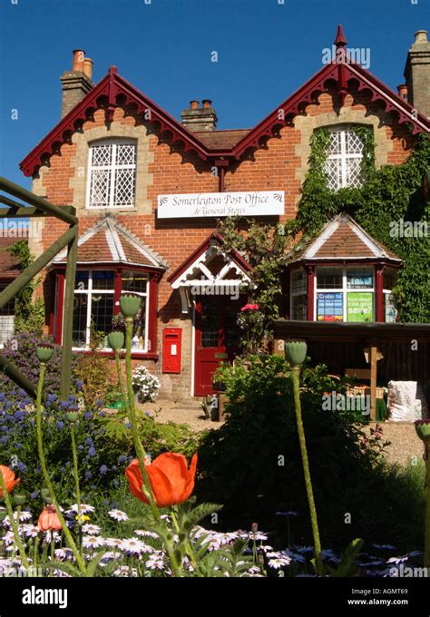 Village of somerleyton hi-res stock photography and images - Alamy