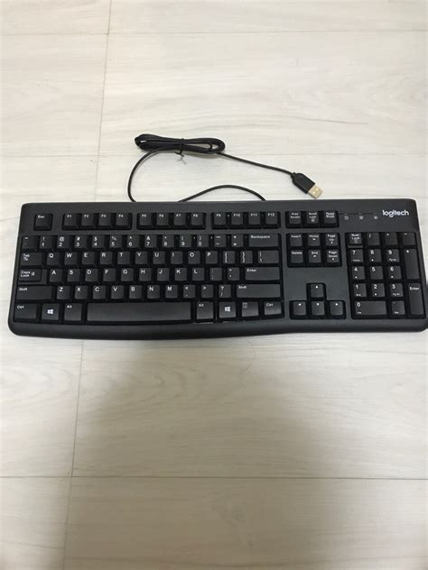 Logitech USB Keyboard, Computers & Tech, Parts & Accessories, Computer Keyboard on Carousell