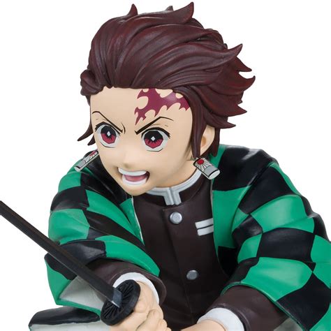 Demon Slayer Tanjiro Kamado 12-Inch Scale Statue