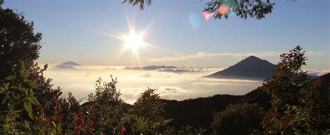 Mengejar Sunrise Gunung Papandayan Garut Jawa Barat Indonesia