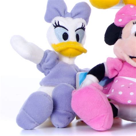 NEW OFFICIAL DISNEY DAISY DUCK 20CM SOFT PLUSH TOY | eBay