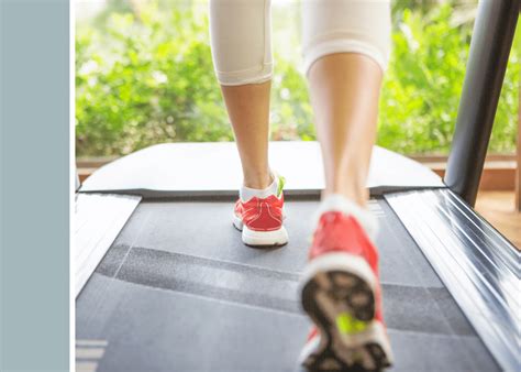 11 Major Health Benefits of Using a Treadmill Desk