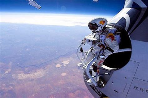 Felix Baumgartner breaks record for high-altitude skydiving