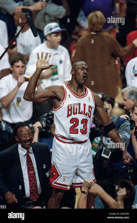 Michael Jordan competing for the NBA Chicago Bulls during the 1997 NBA Finals Stock Photo - Alamy