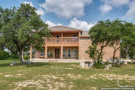 Mico, TX Real Estate - Mico Homes for Sale | realtor.com®