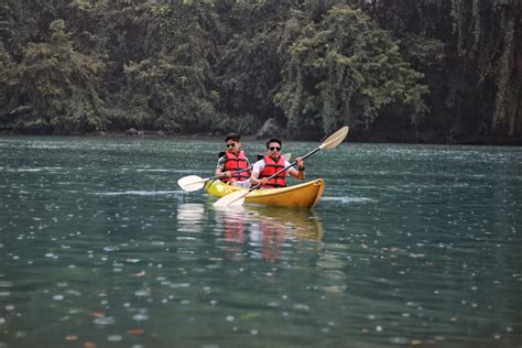 What should I wear while kayaking? - Kayaking Information