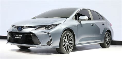 2019 Toyota Corolla sedan – 12th-gen makes its debut 2019 Toyota Corolla sedan (15) - Paul Tan's ...