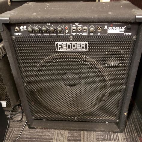 Used Fender Rumble 100 1x15 100W Bass Combo Amp | Musician's Friend