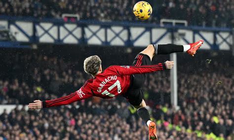 Alejandro Garnacho's Stunning Bicycle Kick Highlights Manchester United ...