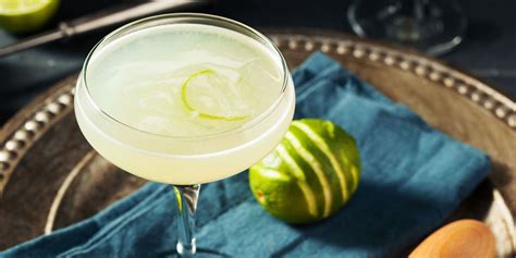 Gimlet - Drink Recipe – How to Make the Perfect Gimlet