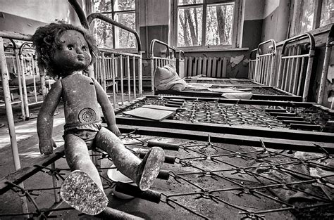 Visit 15 Of The Spookiest Abandoned Places Around The World