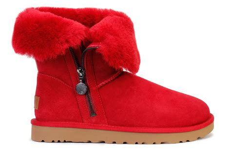 Bailey Zip Short in 2021 | Uggs, Winter fashion boots, Boots