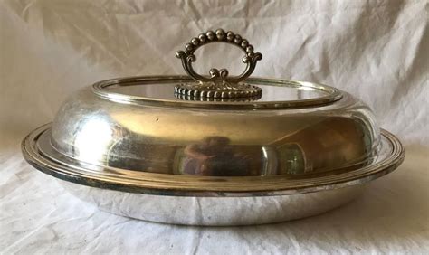 Large oval serving pan with lid - Silverplate - Catawiki