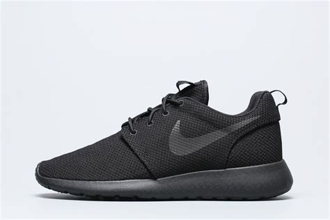 Nike Roshe One All Black Lifestyle Shoes Running Trainers - FavSole.com