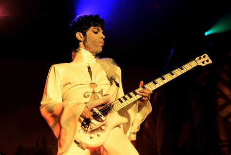 Prince’s Emancipation: The Significance of His 19th Album | Complex