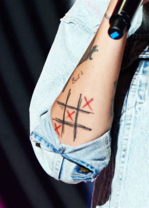 His tic tac toe tattoo | One Direction | One direction tattoos, Tattoos ...