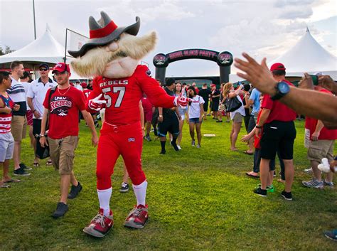 UNLV president says Rebels nickname, mascot should stay - Las Vegas Sun ...